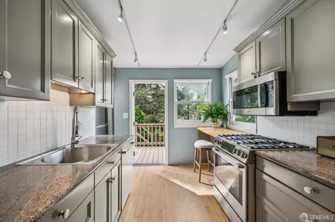 Kitchen - 437 Staples Ave, San Francisco, CA 94112 photo 2 of 6