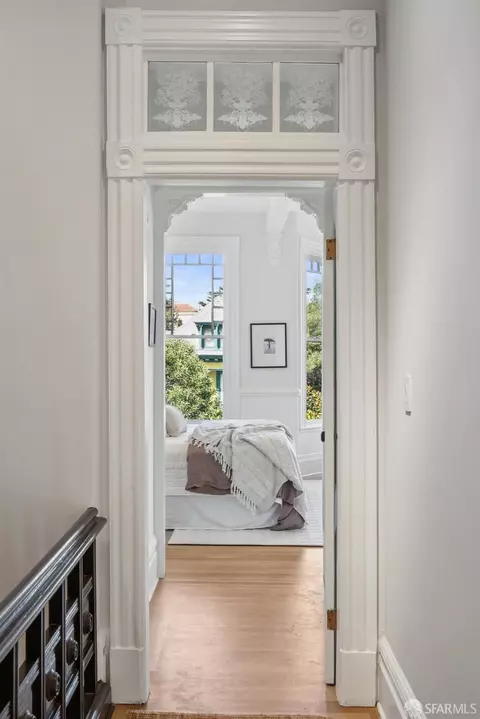 Entry Way - 1338 Masonic Ave, San Francisco, CA 94117 photo 5 of 6