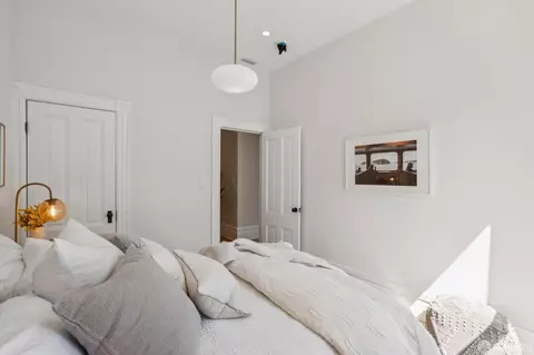 Bedroom - 1338 Masonic Ave, San Francisco, CA 94117 photo 11 of 15