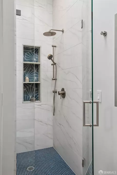 Bath - 1338 Masonic Ave, San Francisco, CA 94117 photo 9 of 10