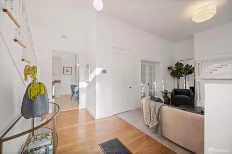 Entry Way - 685 Capp St, San Francisco, CA 94110 photo 2 of 5