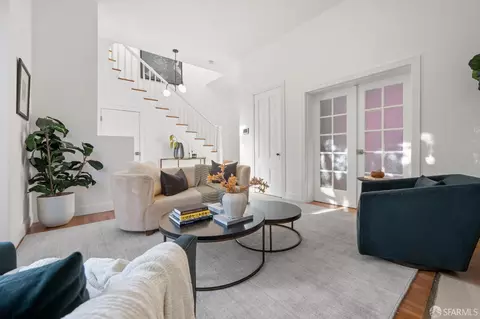 Living - 685 Capp St, San Francisco, CA 94110 photo 3 of 4