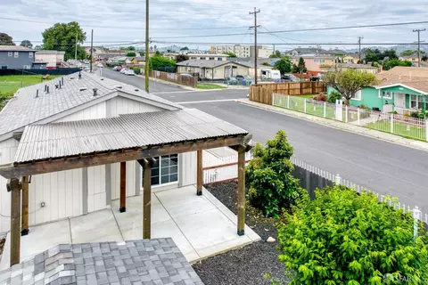 401 Silver Ave, Richmond, CA 94801