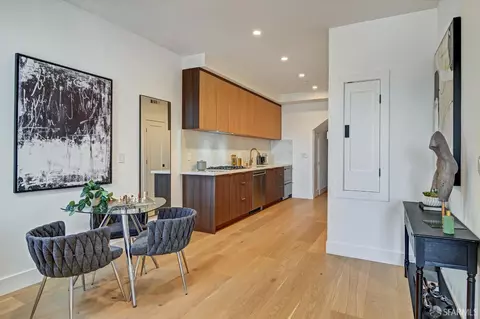 Dining - 1719 33rd Ave, San Francisco, CA 94122 photo 8 of 8