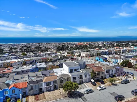 View/Area - 1719 33rd Ave, San Francisco, CA 94122 photo 1 of 22