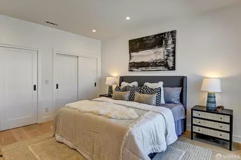 Bedroom - 1719 33rd Ave, San Francisco, CA 94122 photo 4 of 15