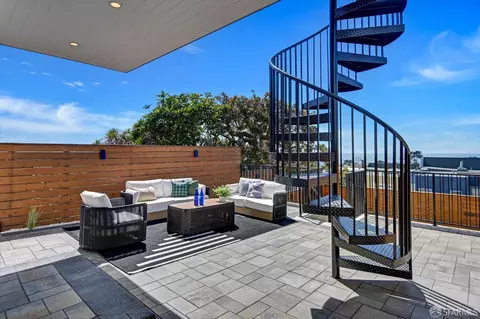 Exterior - 1719 33rd Ave, San Francisco, CA 94122 photo 6 of 11