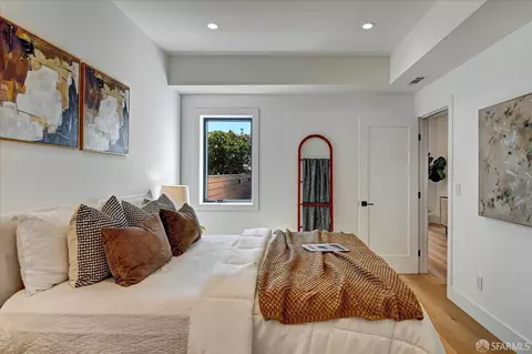 Bedroom - 1719 33rd Ave, San Francisco, CA 94122 photo 15 of 15