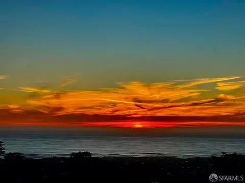 View/Area - 1719 33rd Ave, San Francisco, CA 94122 photo 5 of 22