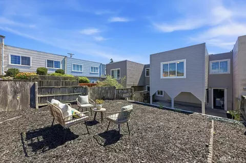 Exterior - 3626 Ulloa St, San Francisco, CA 94116 photo 3 of 9
