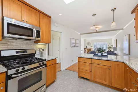 Kitchen - 3626 Ulloa St, San Francisco, CA 94116 photo 4 of 6