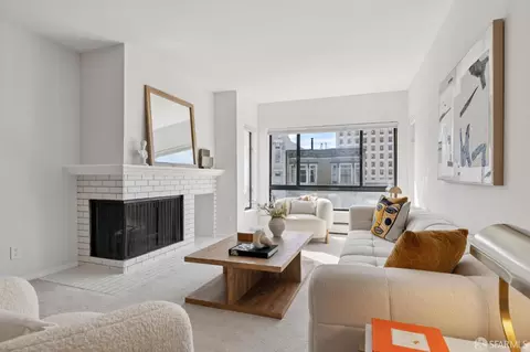 1350 California St #302, San Francisco, CA 94109
