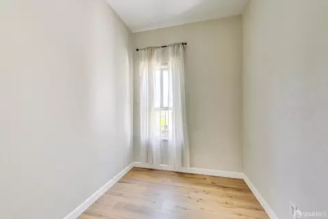 Bedroom - 2811 Telegraph Ave, Berkeley, CA 94705 photo 9 of 14