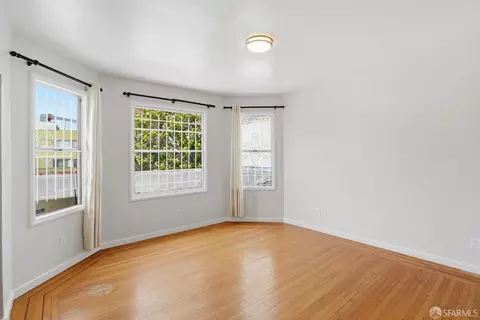 Living - 2811 Telegraph Ave, Berkeley, CA 94705 photo 1 of 6
