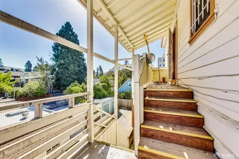 Exterior - 2811 Telegraph Ave, Berkeley, CA 94705 photo 2 of 6