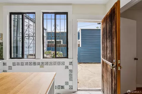 Entry Way - 3623 22nd St, San Francisco, CA 94114 photo 3 of 3