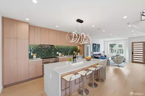 511 Edinburgh St, San Francisco, CA 94112