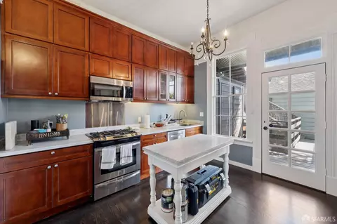 Kitchen - 2111 Bush St, San Francisco, CA 94115 photo 3 of 3