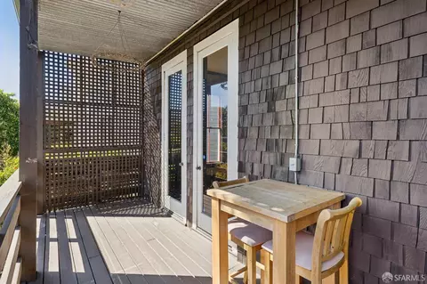 Exterior - 2111 Bush St, San Francisco, CA 94115 photo 9 of 11