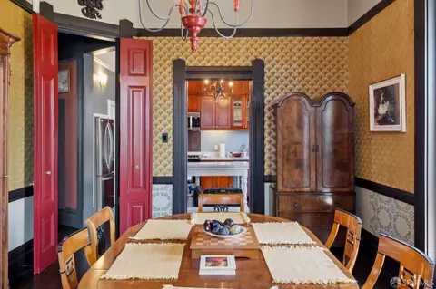 Dining - 2111 Bush St, San Francisco, CA 94115 photo 2 of 6