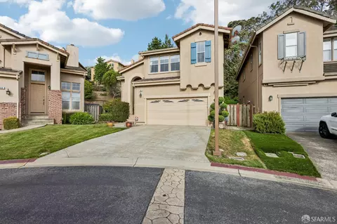 356 View Point Ct, Pacifica, CA 94044 photo 2