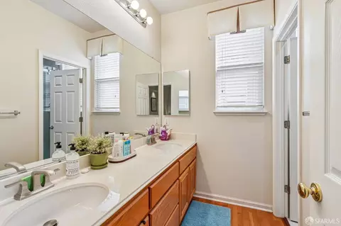 Bath - 356 View Point Ct, Pacifica, CA 94044 photo 2 of 5
