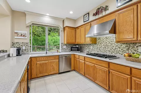 356 View Point Ct, Pacifica, CA 94044 photo 18