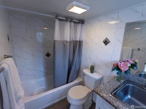 Bath - 1634 York St, San Francisco, CA 94123 photo 3 of 3