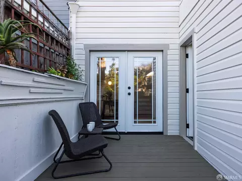 Exterior - 1634 York St, San Francisco, CA 94123 photo 2 of 4