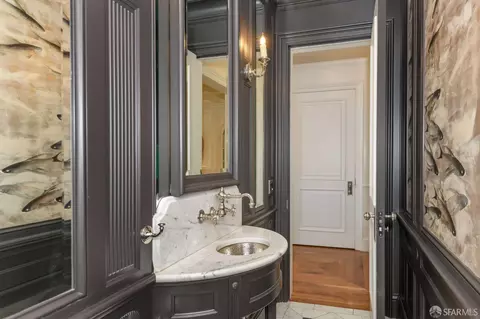 Bath - 2830 Buchanan St, San Francisco, CA 94123 photo 1 of 10