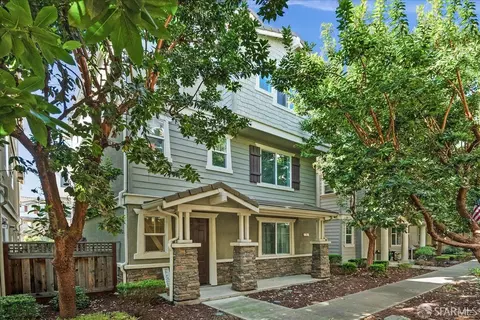 79 Middleton Pl, Hayward, CA 94544