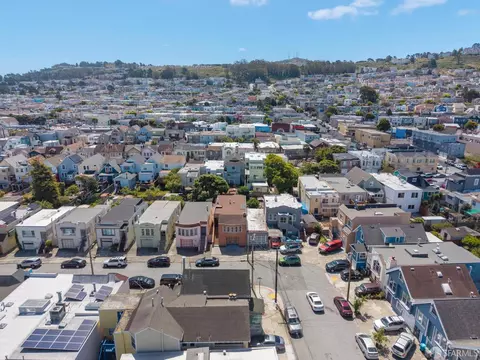 View/Area - 2273 Cayuga Ave, San Francisco, CA 94112 photo 3 of 3