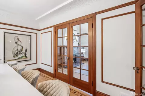 Dining - 2273 Cayuga Ave, San Francisco, CA 94112 photo 10 of 13