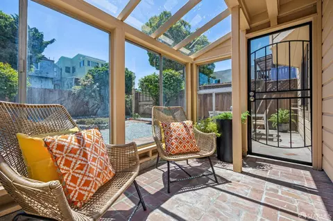 Exterior - 2273 Cayuga Ave, San Francisco, CA 94112 photo 10 of 19