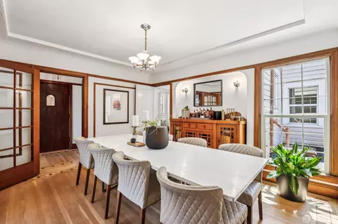 Dining - 2273 Cayuga Ave, San Francisco, CA 94112 photo 6 of 13