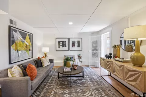Living - 2273 Cayuga Ave, San Francisco, CA 94112 photo 8 of 9