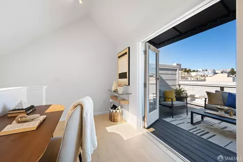 1880 Steiner St #403, San Francisco, CA 94115