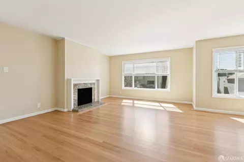 Living - 640 Panorama Dr, San Francisco, CA 94131 photo 7 of 14