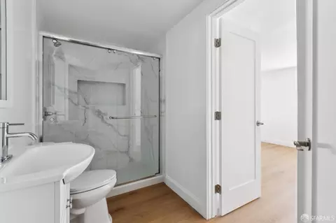 Bath - 640 Panorama Dr, San Francisco, CA 94131 photo 5 of 5