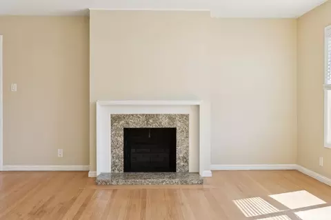 Living - 640 Panorama Dr, San Francisco, CA 94131 photo 9 of 14