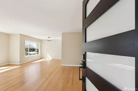 Living - 640 Panorama Dr, San Francisco, CA 94131 photo 1 of 14