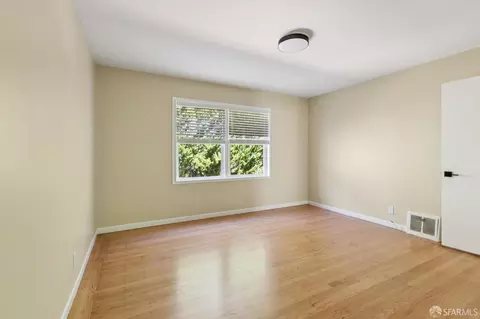 Bedroom - 640 Panorama Dr, San Francisco, CA 94131 photo 6 of 12