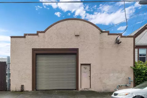 705 37th St, Oakland, CA 94609