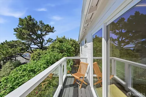 Exterior - 25 Shasta Ln, Pacifica, CA 94044 photo 5 of 9
