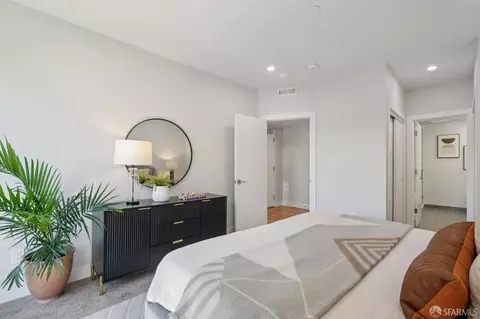 Bedroom - 3011 20th St #2, San Francisco, CA 94110 photo 5 of 6