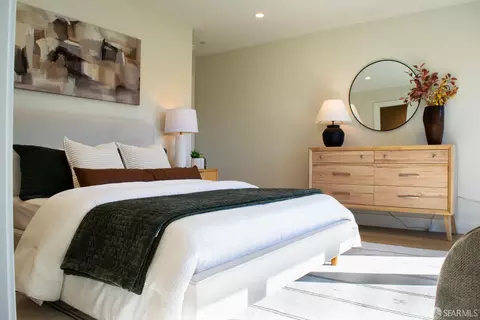 Bedroom - 882 Stetson St, Moss Beach, CA 94038 photo 1 of 8