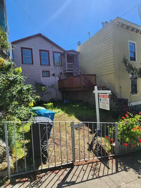 2213 25th St, San Francisco, CA 94107