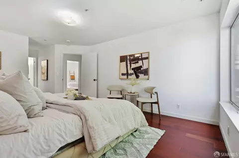 Bedroom - 1678 Wallace Ave, San Francisco, CA 94124 photo 6 of 7