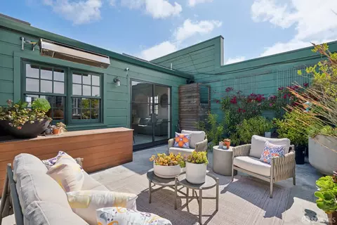 2169 Folsom St #M301, San Francisco, CA 94110