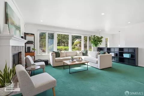 Living - 1112 Oddstad Blvd, Pacifica, CA 94044 photo 1 of 3